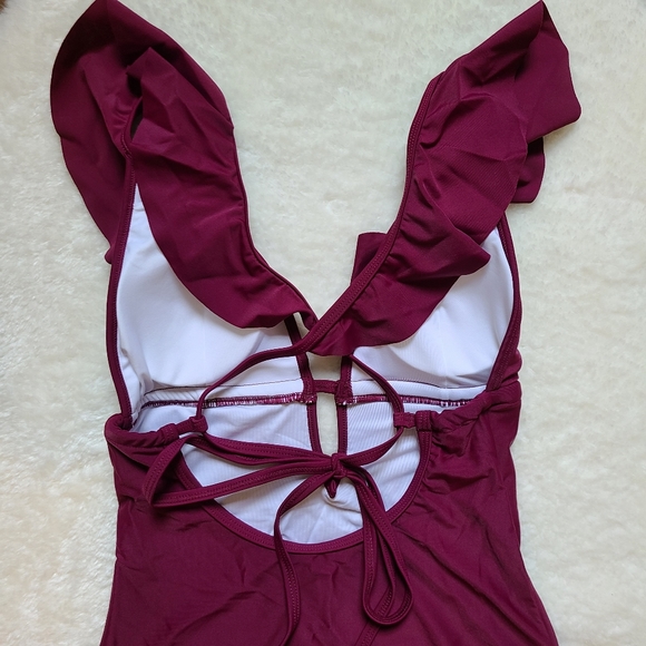 NWT Maroon Ruffle Cupshe One Piece - Picture 5 of 7